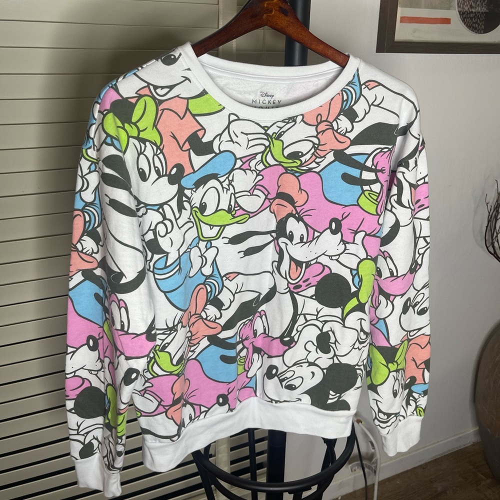 Disney sweater medium